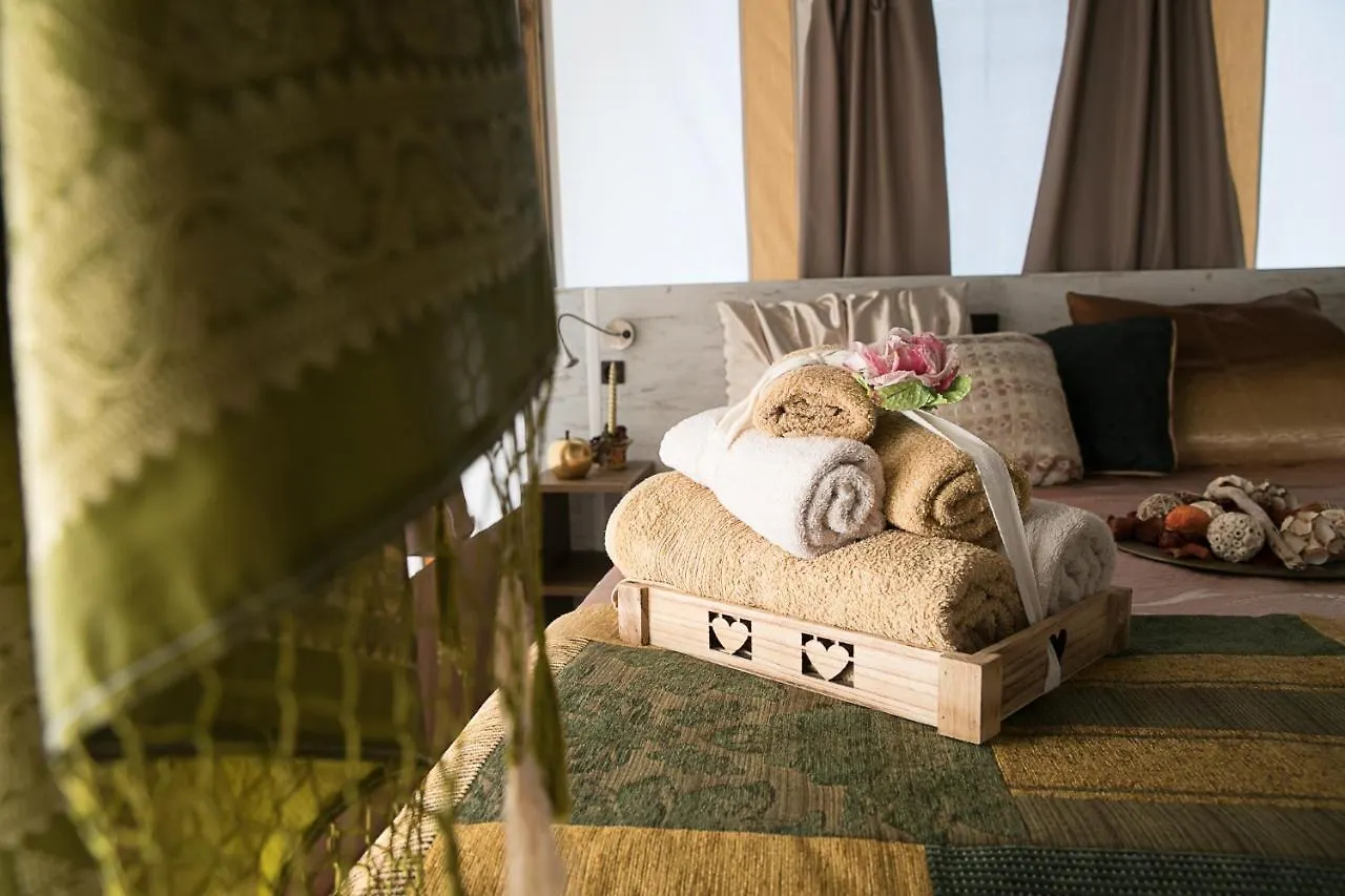 Ciriga Sicily Glamping Resort Santa Maria Del Focallo 0*,